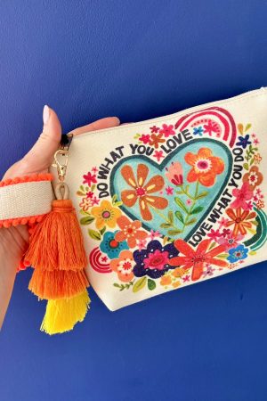 Trousse pompon colorée