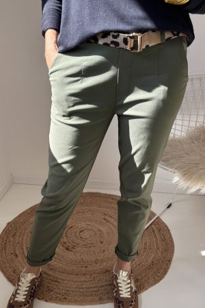 Pantalon forme carotte L